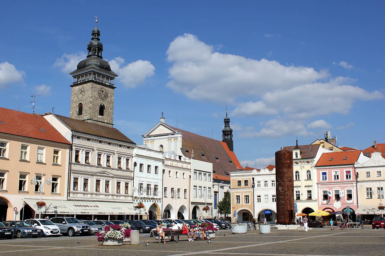 Marktplatz mit Schwarzem Turm, Julian Nyča